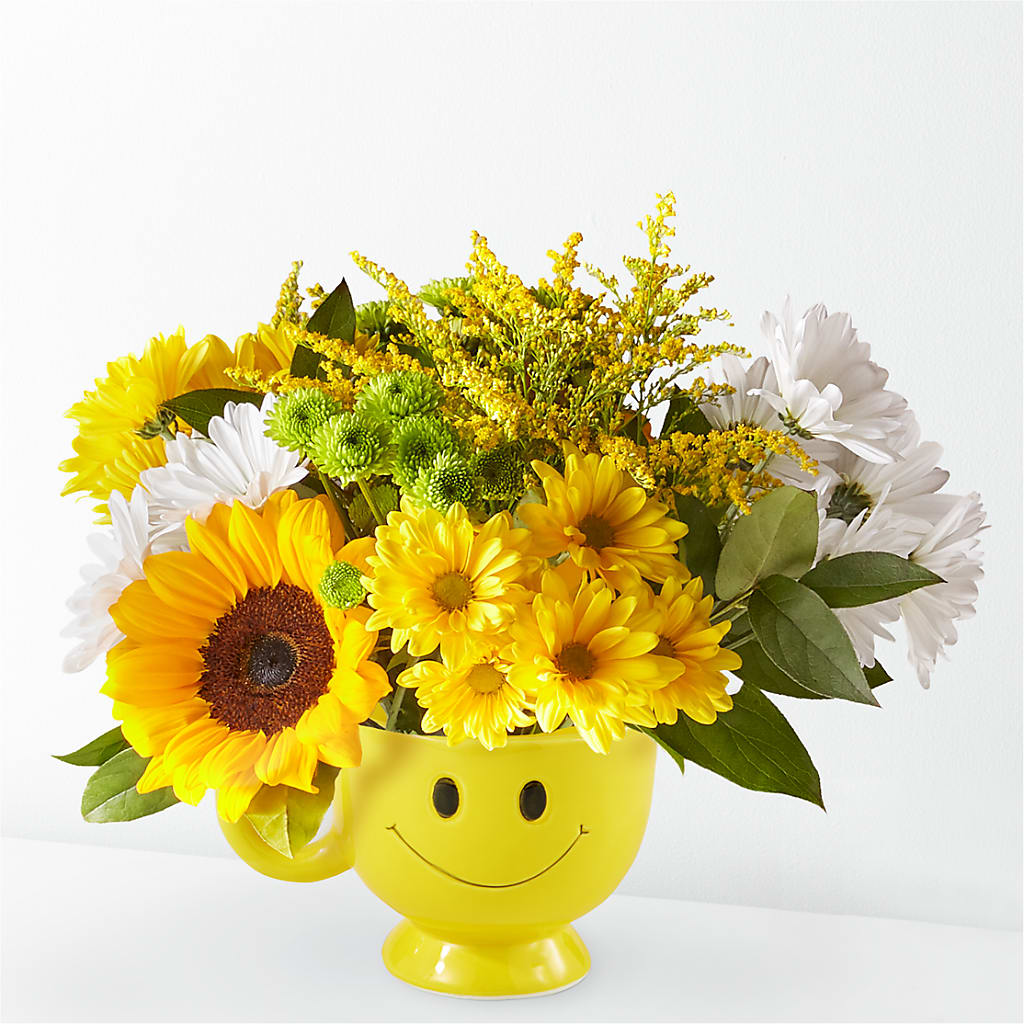 Joyful Smiles Bouquet – Herbert E Berg Florist Inc, Worcester MA