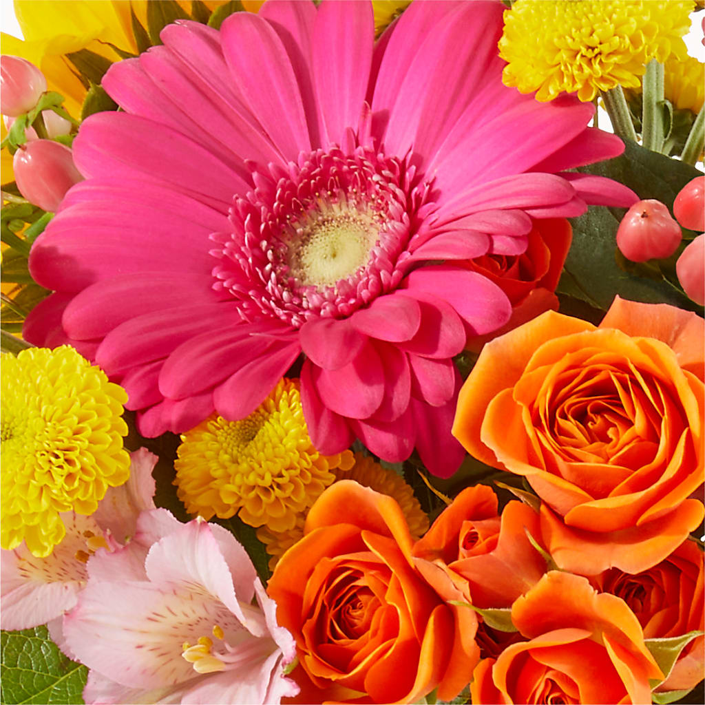 Florist Original Mixed Bouquet – Herbert E Berg Florist Inc, Worcester MA