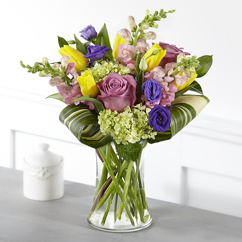 Wondrous Memories Bouquet – Herbert E Berg Florist Inc, Worcester MA