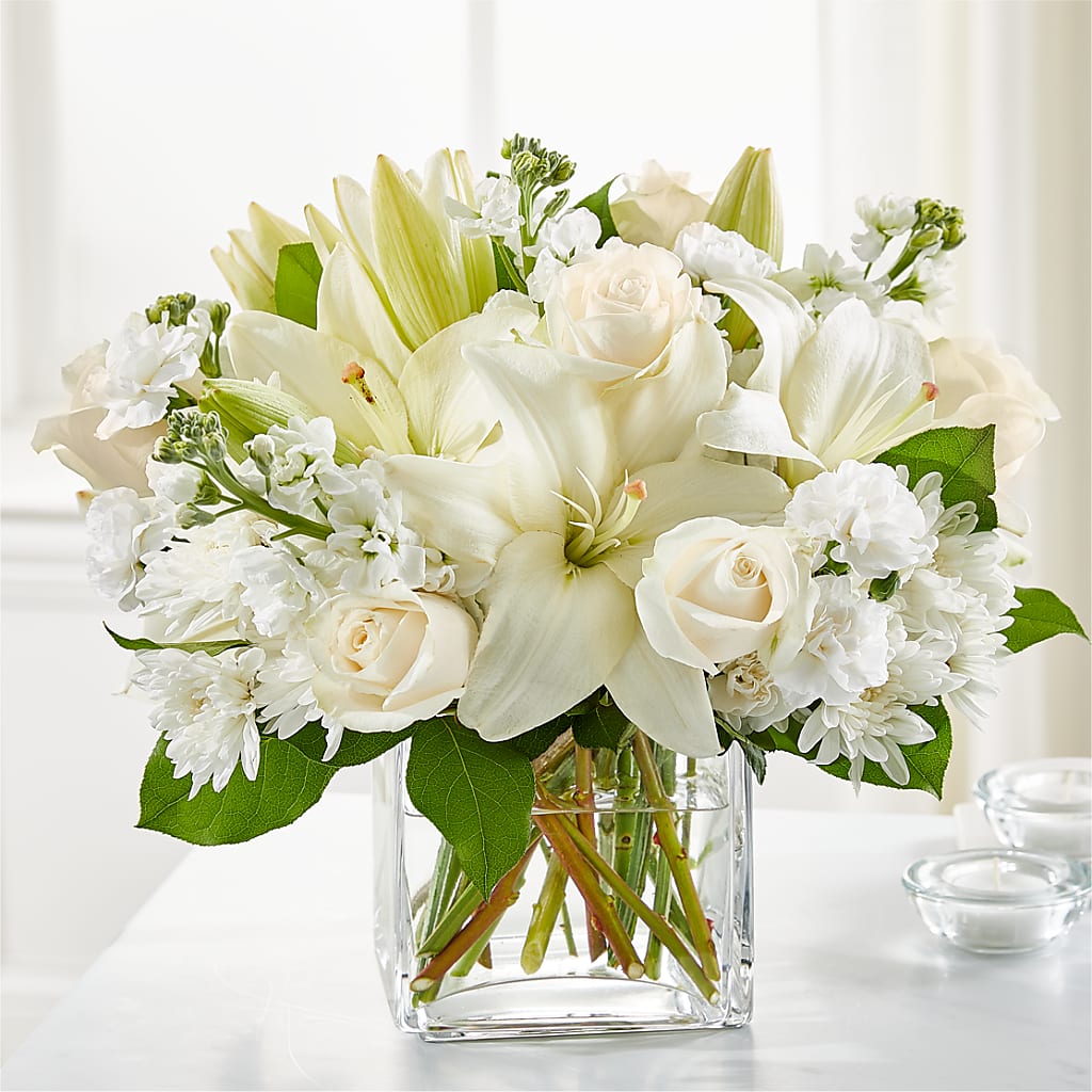 Gentle Breeze Bouquet – Herbert E Berg Florist Inc, Worcester MA