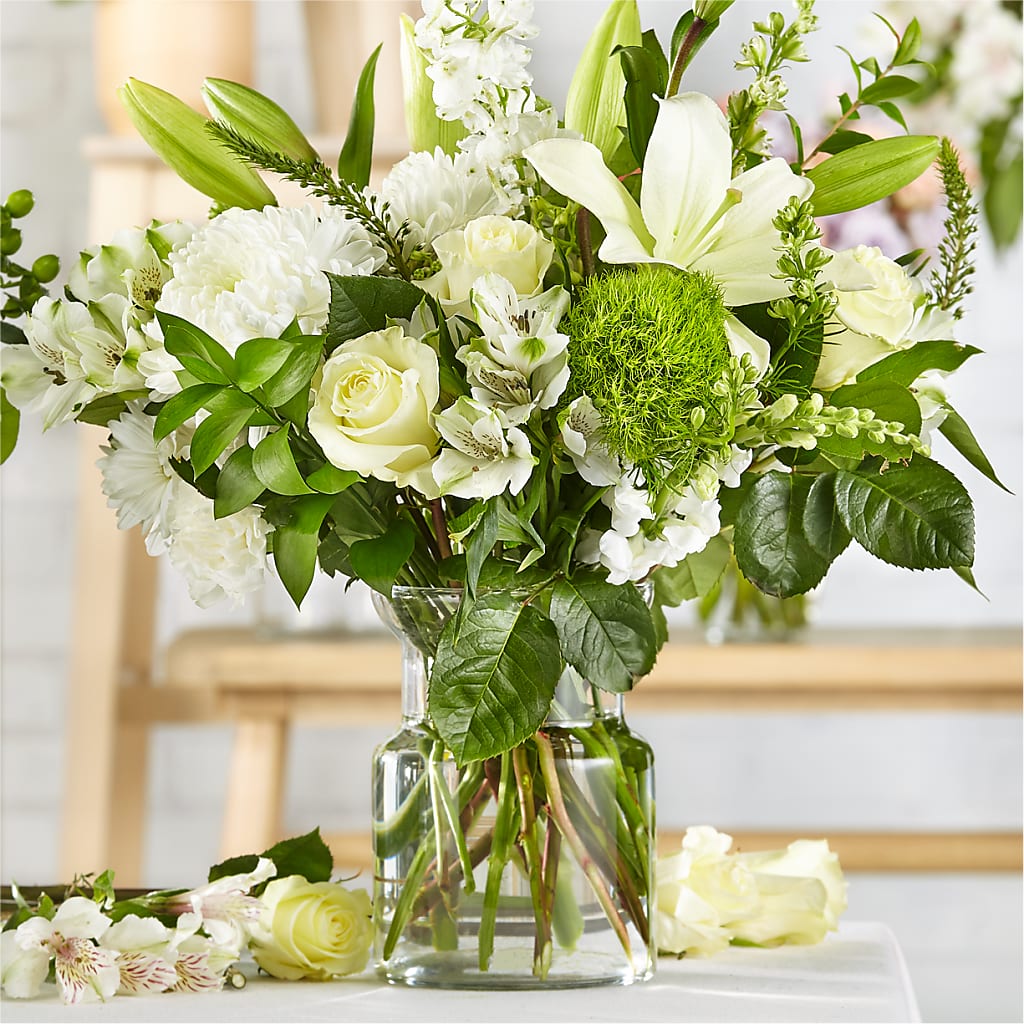 Classic Ivory – A Florist Original – Herbert E Berg Florist Inc, Worcester MA