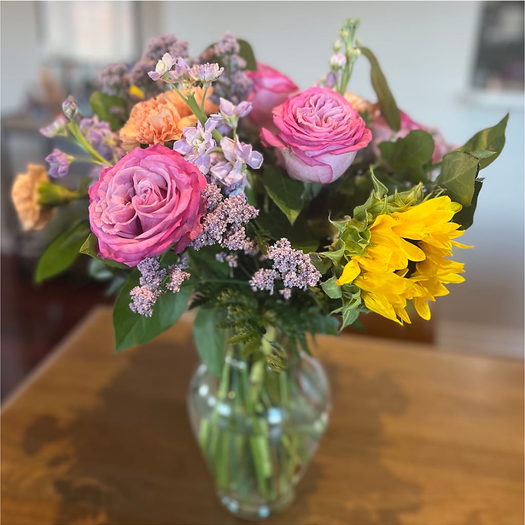 Yellow Brick Road Bouquet – Herbert E Berg Florist Inc, Worcester MA