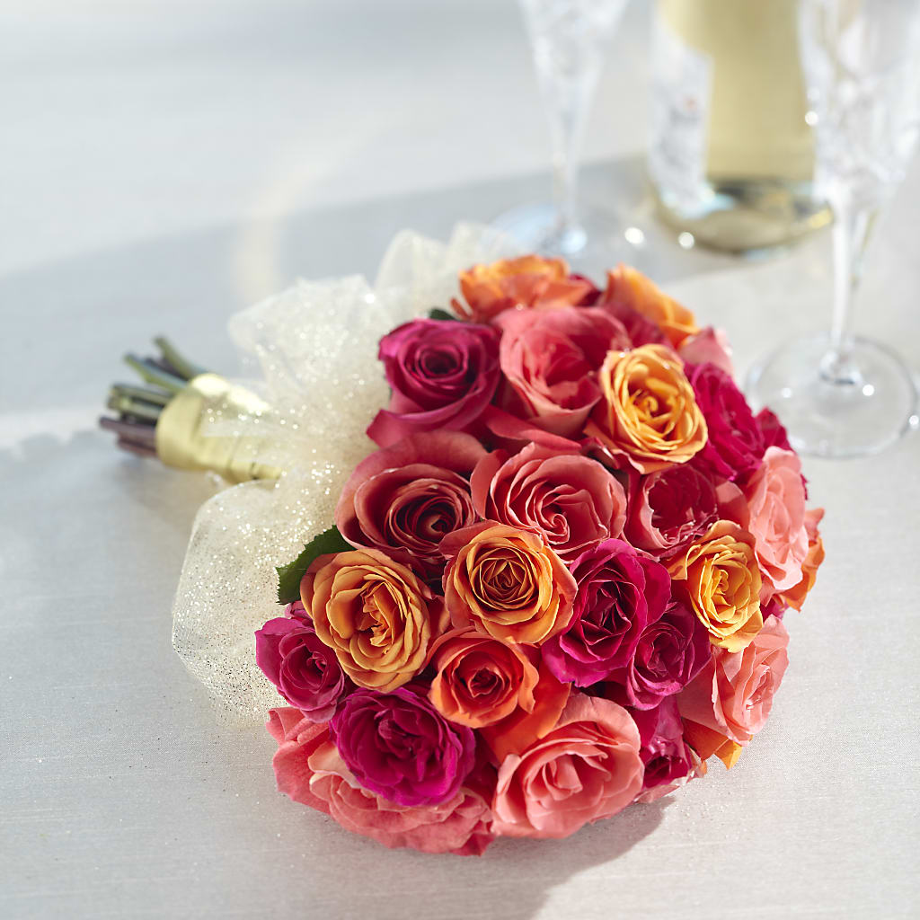 Sweet Roses Bouquet – Herbert E Berg Florist Inc, Worcester MA