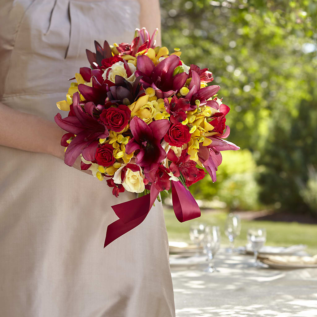Sunningdale Bouquet – Herbert E Berg Florist Inc, Worcester MA