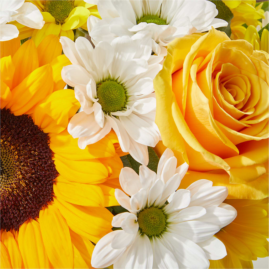 Be Happy Bouquet –  Herbert E Berg Florist Inc, Worcester MA