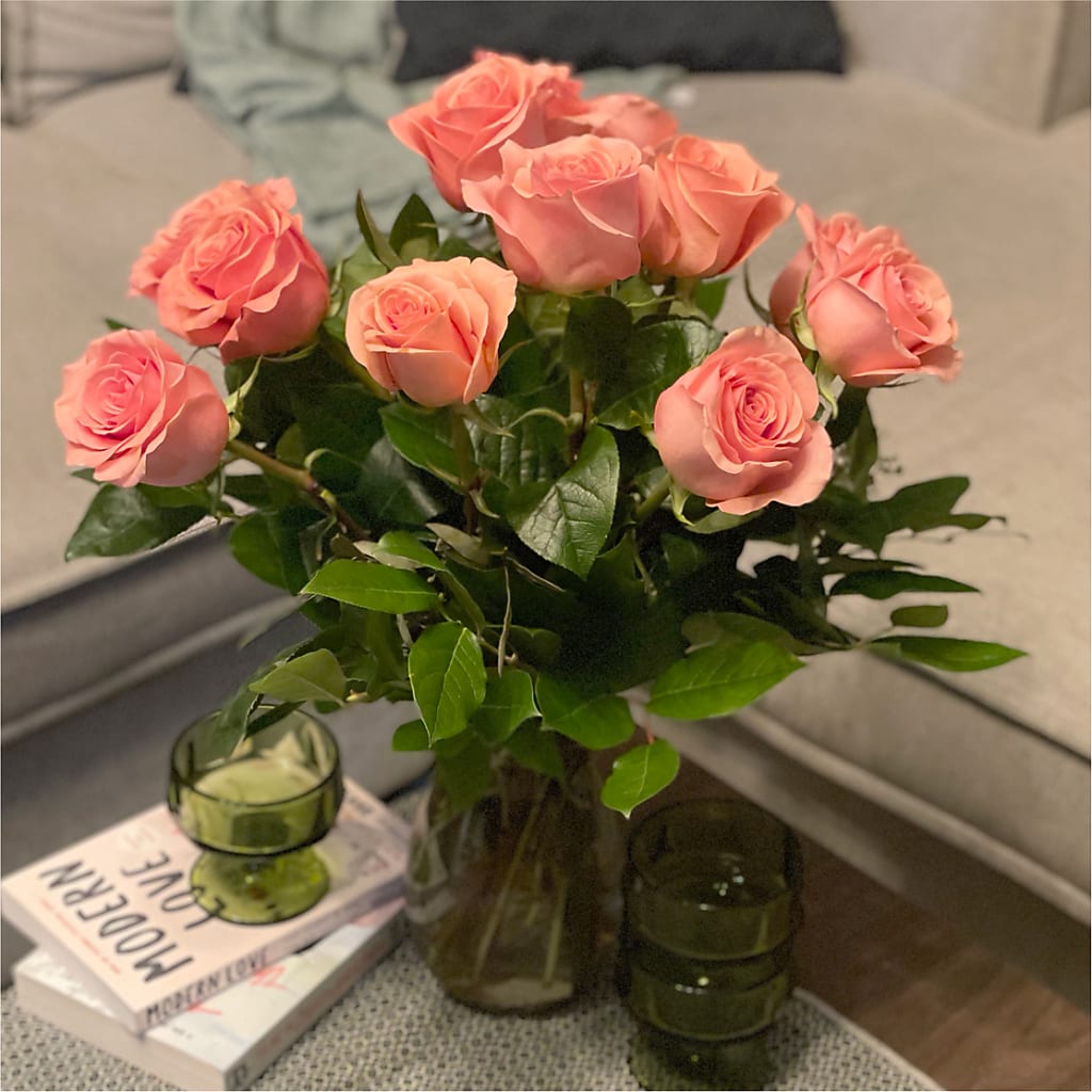Long Stem Pink Rose Bouquet –  Herbert E Berg Florist Inc, Worcester MA