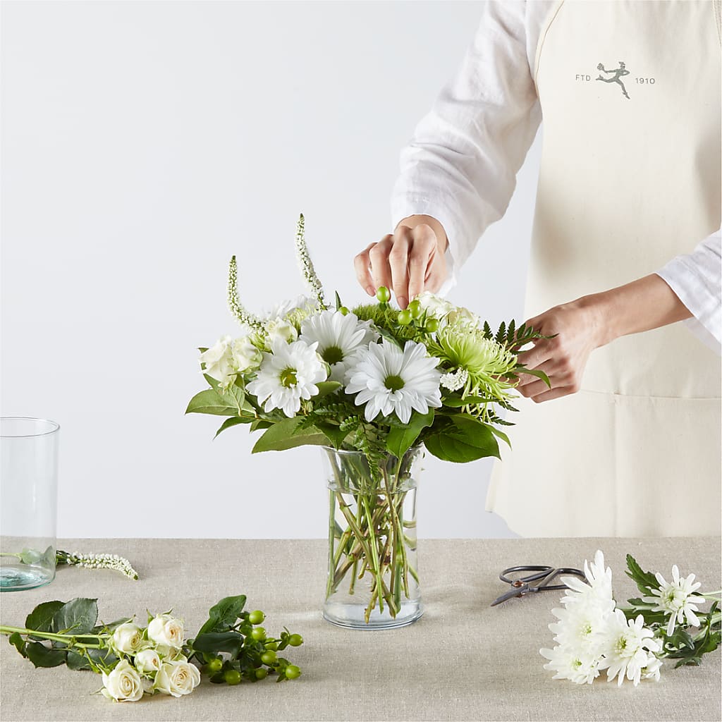 Irish Garden - A Florist Original –  Herbert E Berg Florist Inc, Worcester MA