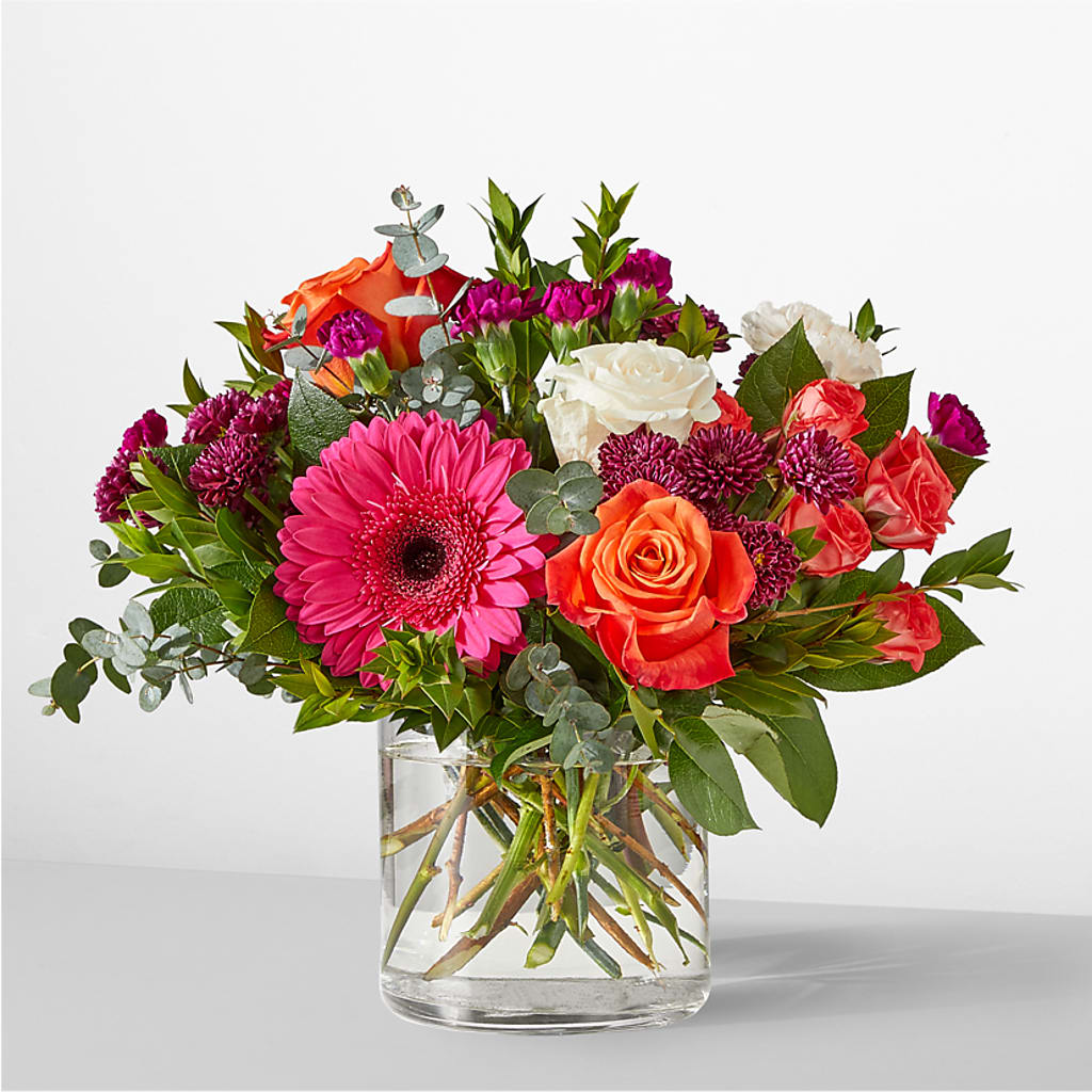 Smell the Roses Bouquet –  Herbert E Berg Florist Inc, Worcester MA