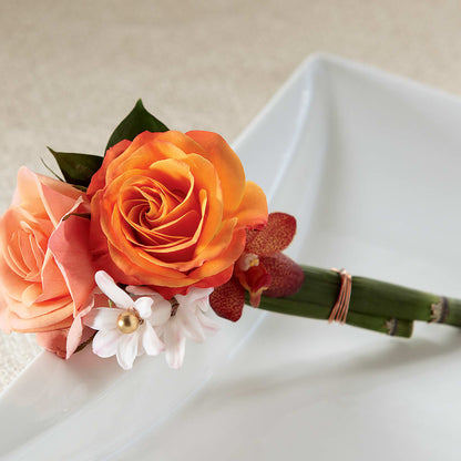 Sunset Dream Boutonniere –  Herbert E Berg Florist Inc, Worcester MA